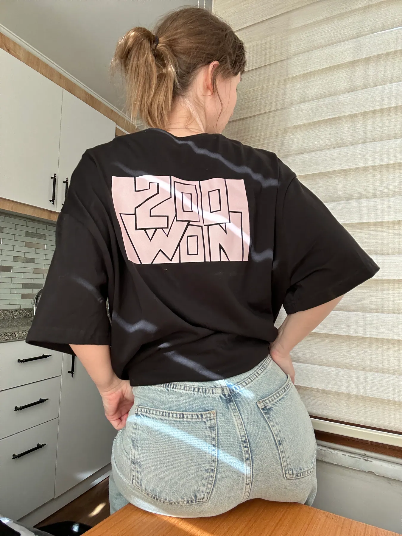 Футболка «200 Won»