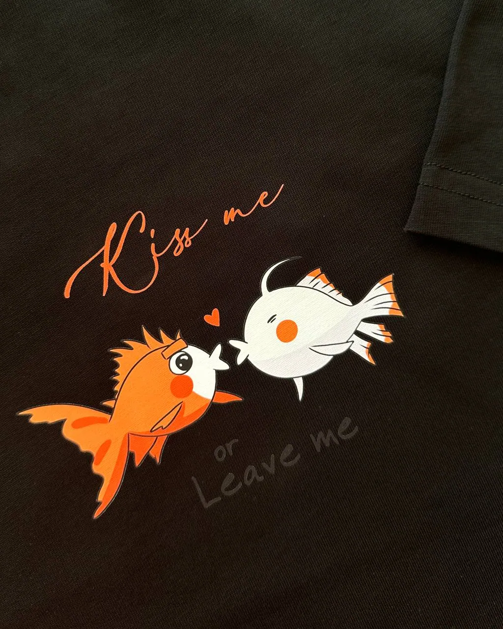 Футболка «KISS ME» 4