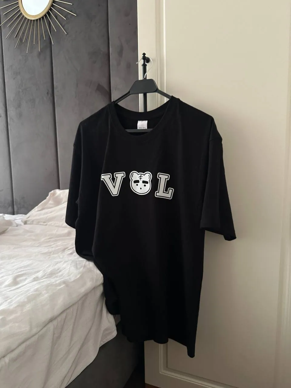 Футболка «VOL WHITE» 2